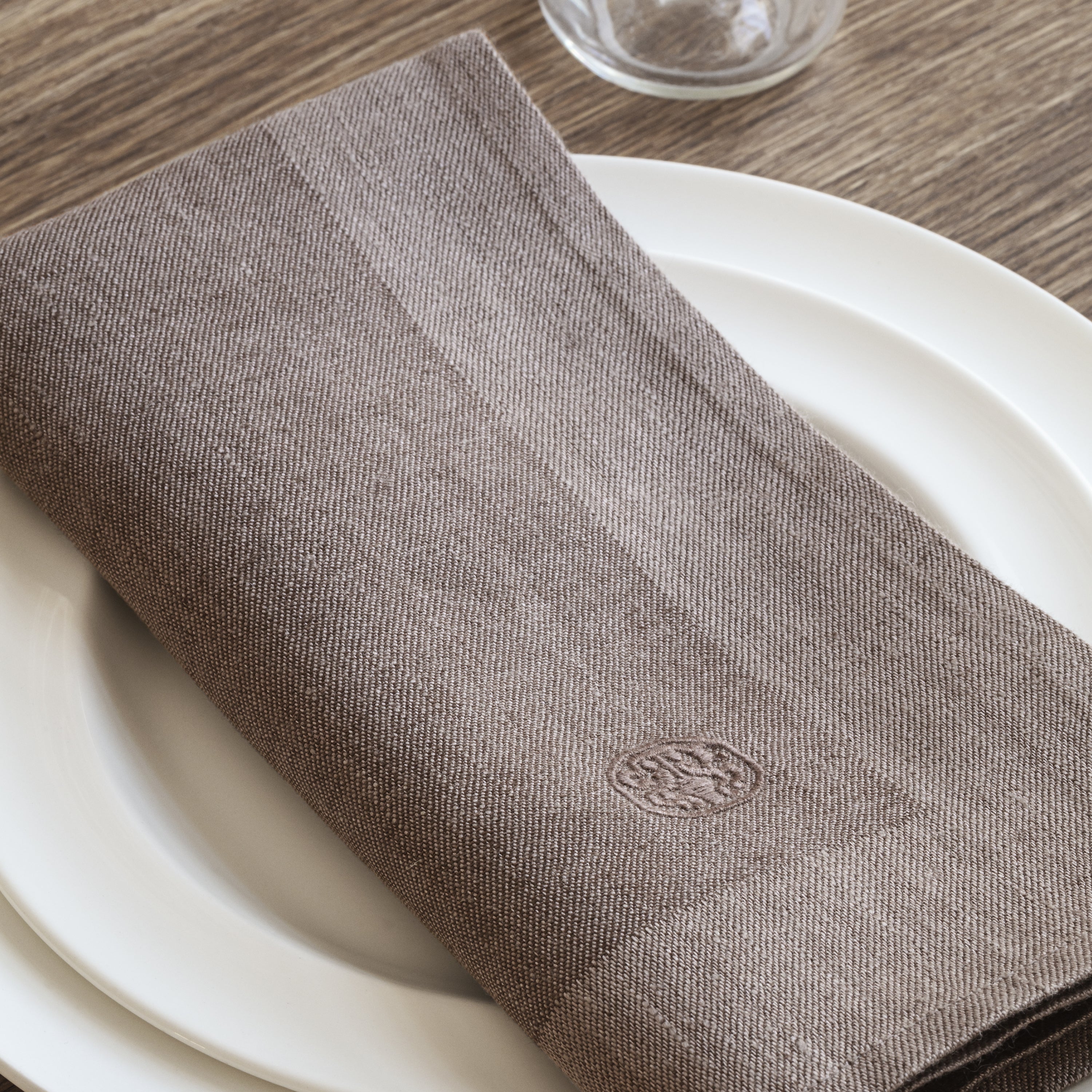 2 pcs. Linen Napkins with Embroidered Logo